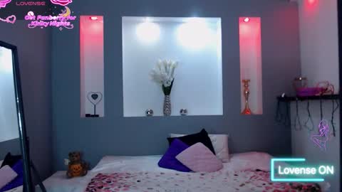 Karolyne online show from February 19, 11:26 pm