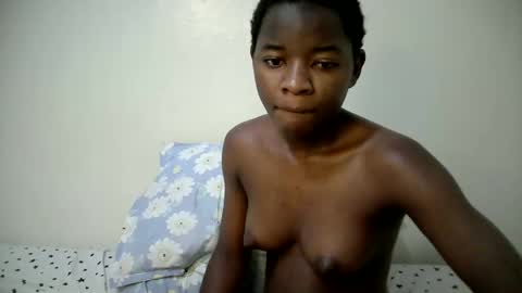 zellah online show from February 14, 12:46 am