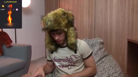 Snapshot of zenn_rush chatting on January 3, 1:02 pm Zenn online show from January 3, 1:02 pm