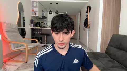 Snapshot of zenn_rush chatting on October 31, 2:06 pm Zenn online show from October 31, 2:06 pm