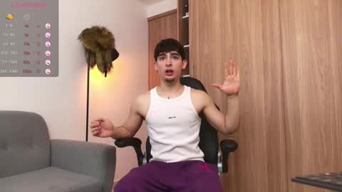 Snapshot of zenn_rush chatting on January 31, 1:02 pm Zenn online show from January 31, 1:02 pm