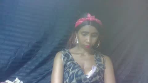 zeolineess online show from November 23, 6:28 pm