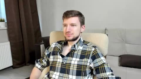 Andrew online show from March 25, 8:43 am