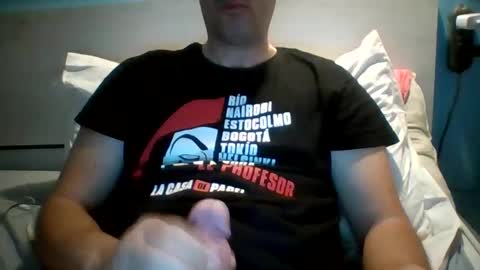 zeus online show from November 3, 4:24 am