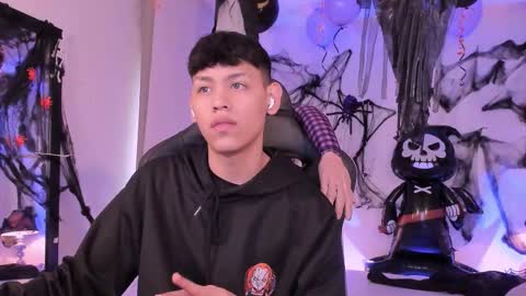 zeus_blaze online show from October 6, 12:12 pm