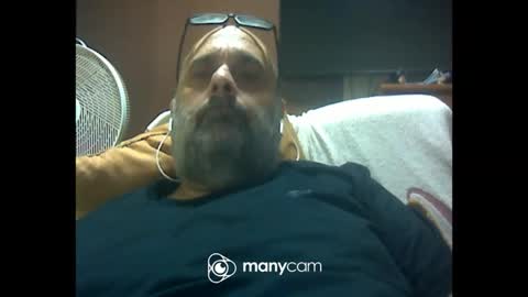 zeusdioss online show from May 17, 1:26 am
