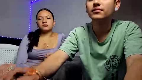 Zhara and logan online show from April 4, 1:18 pm