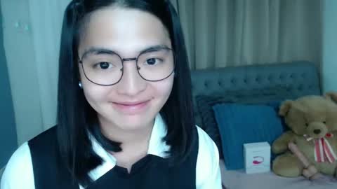 im your lovely zhaviabigcock here online show from January 19, 10:03 am