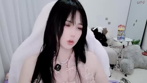 zhen online show from March 21, 4:11 pm