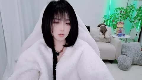 zhen online show from February 18, 5:24 pm