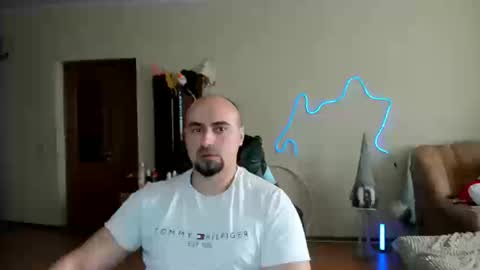 Ziesh online show from March 12, 8:29 am