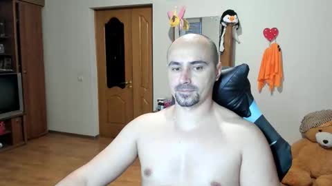 Ziesh online show from November 25, 1:43 pm