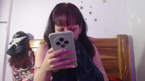 ziggyblunt online show from April 9, 10:32 am