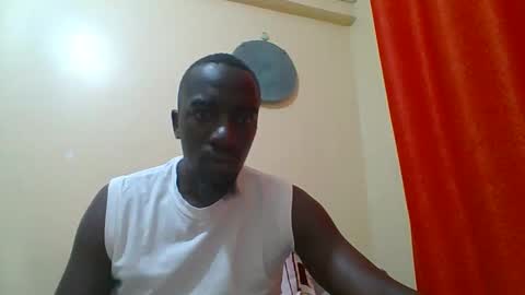 Snapshot of zlatann2012 chatting on October 21, 5:38 pm Zlatann2012 online show from October 21, 5:38 pm