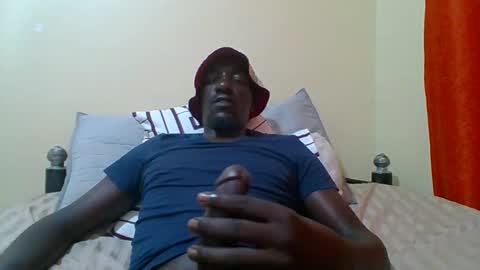 Snapshot of zlatann2012 chatting on October 24, 8:42 pm Zlatann2012 online show from October 24, 8:42 pm