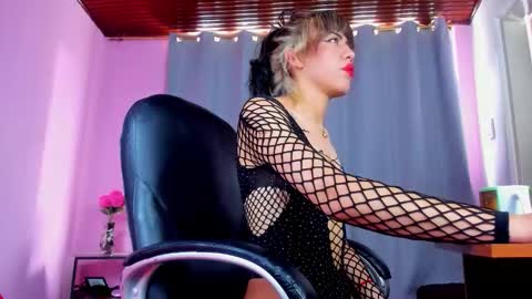 Zoe Baker online show from January 10, 5:51 pm