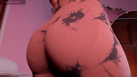 Zoe Baker online show from April 20, 4:21 pm