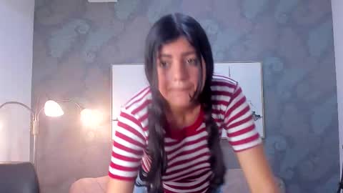 Zoe online show from January 15, 4:49 pm