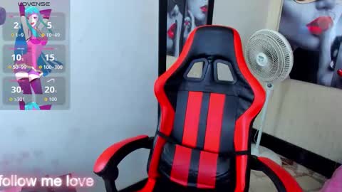 Z O E online show from September 27, 9:12 pm