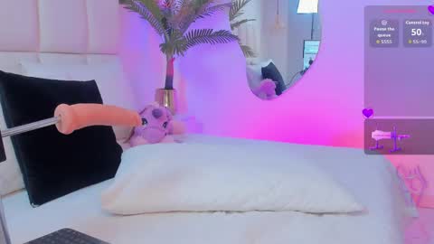 Zoe online show from May 6, 6:47 pm