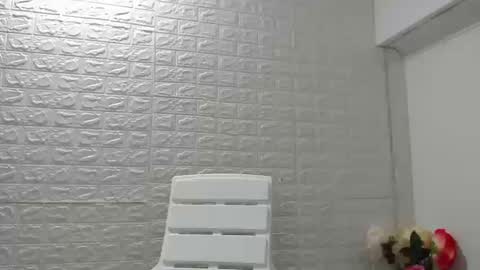 Carolina online show from September 12, 10:23 pm