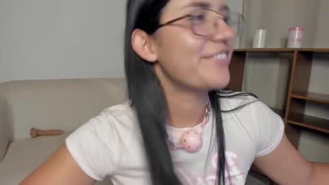 Zoe online show from March 16, 5:44 am