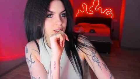 zoedrift online show from January 9, 1:39 pm