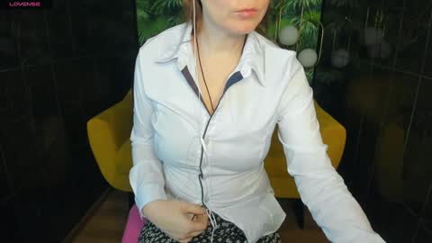 Zoe online show from January 19, 4:36 pm