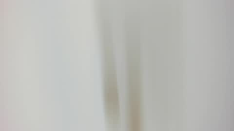 zoe online show from April 3, 1:18 pm