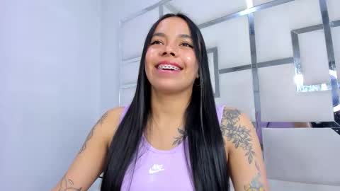 ZoeSwam online show from November 2, 12:49 pm