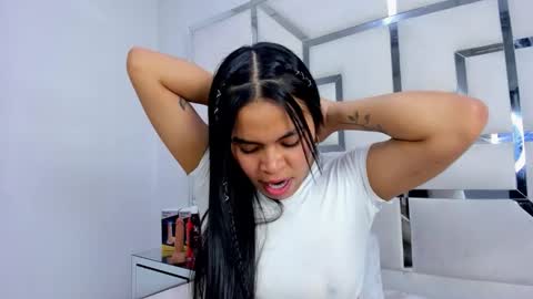 ZoeSwam online show from October 19, 2:33 pm