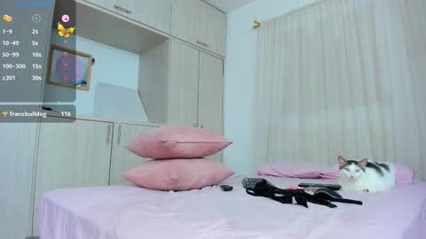 zoey  Independent model online show from October 17, 2:15 am