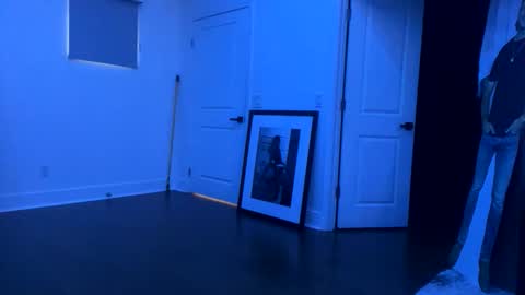 zoeycoxxx online show from April 4, 1:51 pm