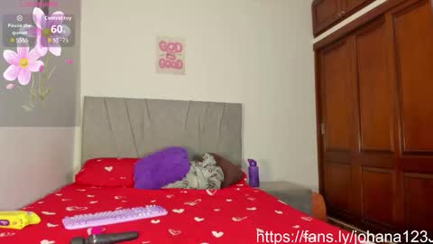 zule online show from March 18, 9:26 am