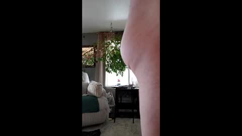 zz28ss online show from December 14, 5:19 pm